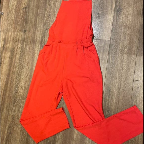 Elegant women's jumpsuit, with gold chain shoulder, size s/m, high quality - Picture 3 of 7